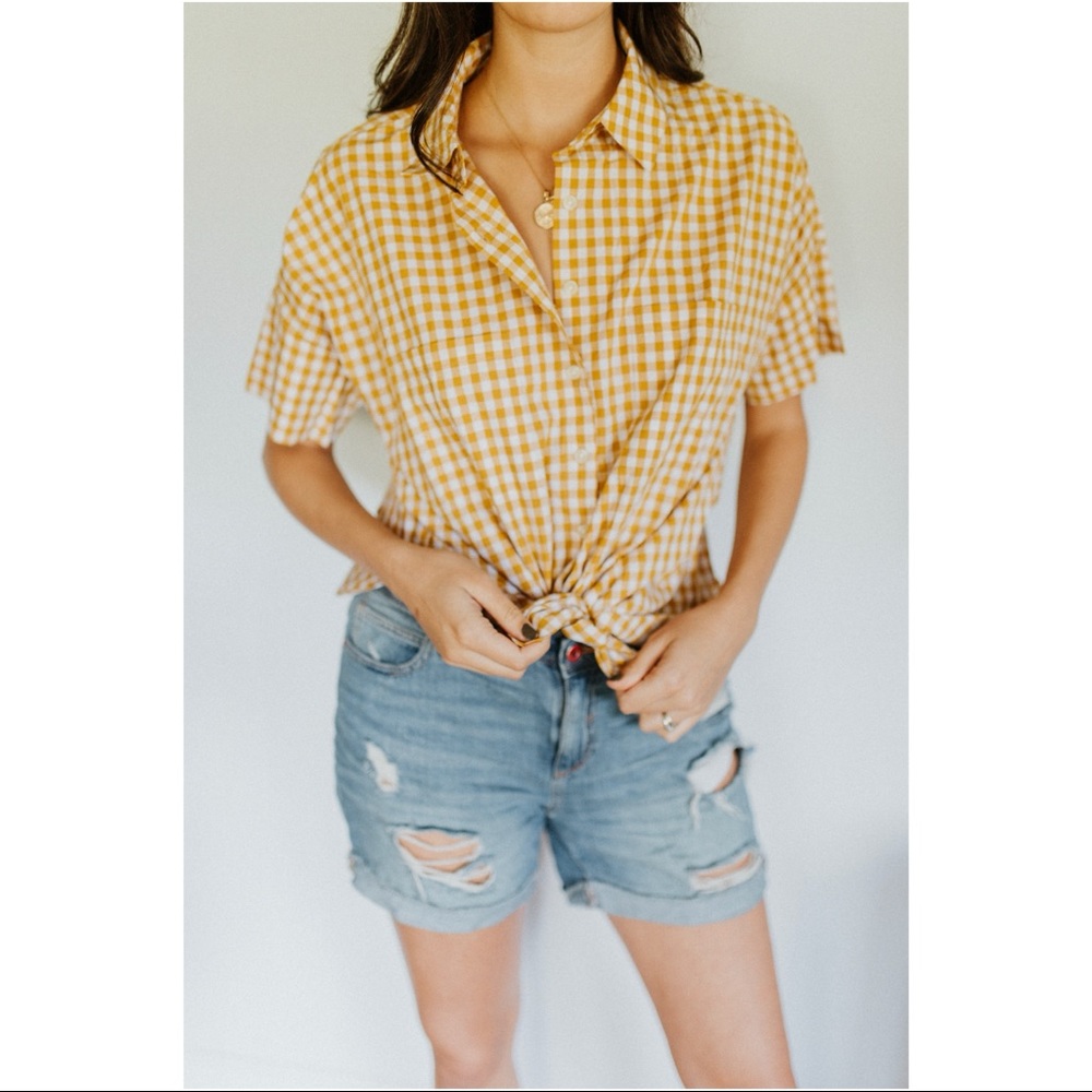 Tradlands Gingham Button Up